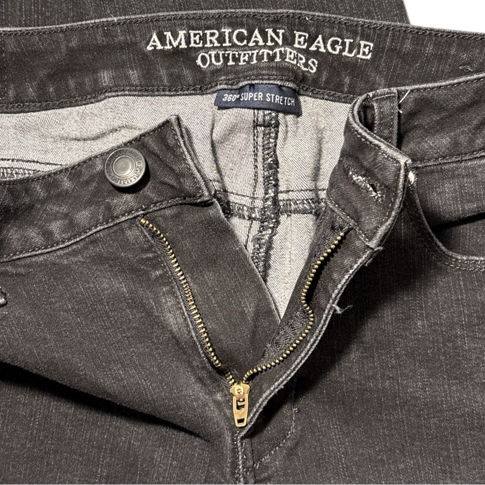 American Eagle Women's Size 12 Black 360 Super Stretch Skinny Jeans Extra Long - Picture 4 of 5